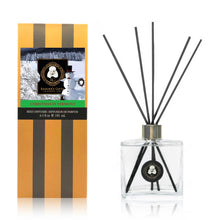 Load image into Gallery viewer, Christmas in Vermont Reed Diffuser